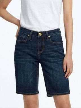 Seven7 Atlantic Wash Boyfriend Wiskered Faded Bermuda Denim Jean Shorts Size 4